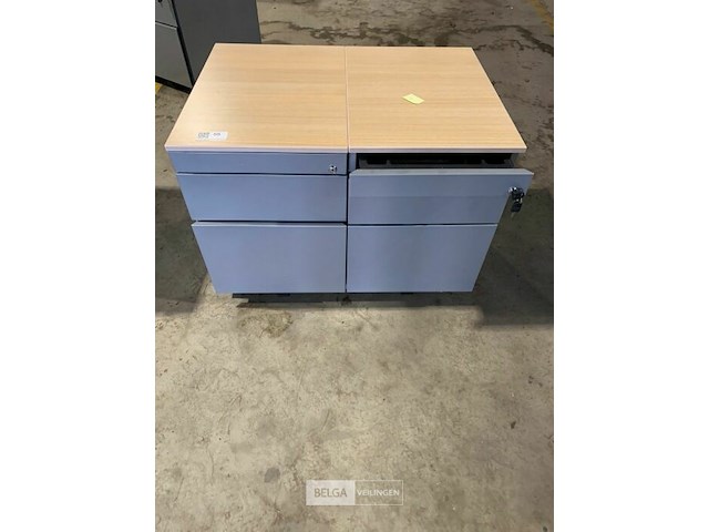 2 ladeblokken op wieltjes - afbeelding 1 van  1