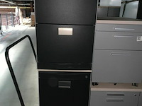 2 ladeblokken - afbeelding 1 van  3