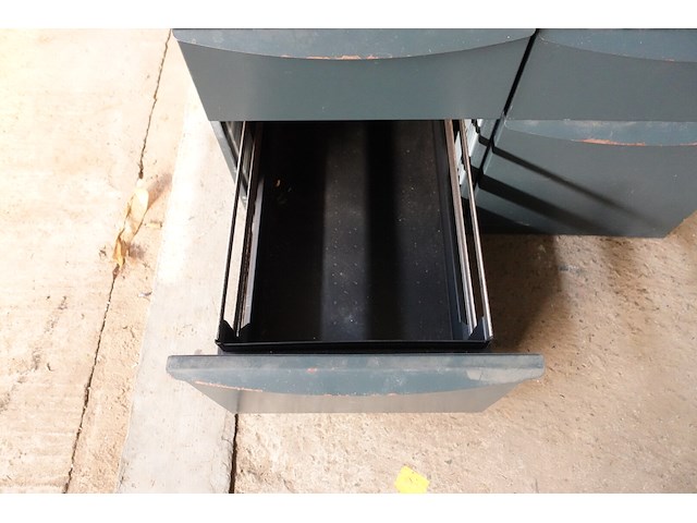 2 ladenkasten met 3 laden - afbeelding 4 van  4