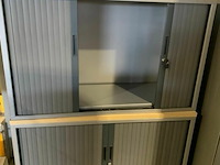 2 lage bureelkasten en met schuifdeuren - afbeelding 2 van  2