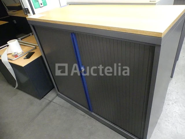 2 lage kasten met luiken - afbeelding 2 van  6