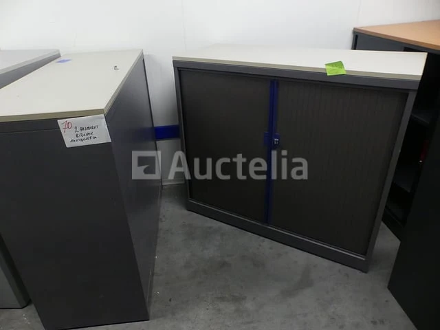 2 lage kasten met luiken - afbeelding 2 van  3
