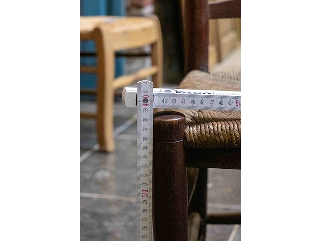 2 lage stoelen - afbeelding 3 van  4