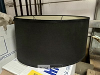 2 lampenkappen passen op kavel 015 - afbeelding 3 van  3