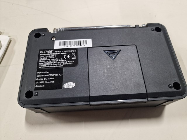 2 lapa sleutehangers en dab+ radio - afbeelding 5 van  6