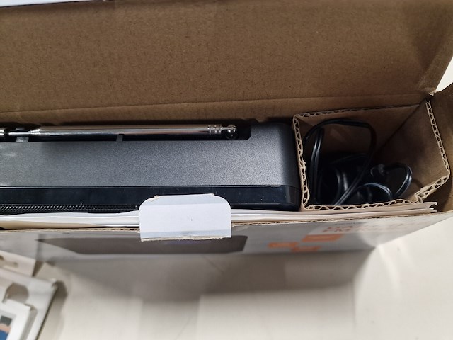 2 lapa sleutehangers en dab+ radio - afbeelding 6 van  6