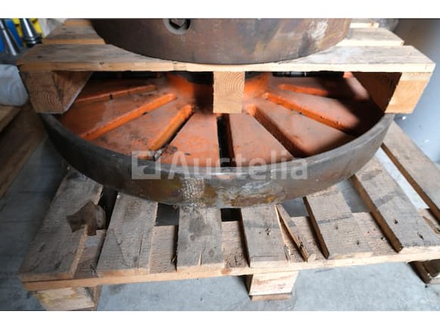 2 lathe-chucks - afbeelding 3 van  7