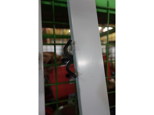 2 latten met 8 dubbele kapstokken - afbeelding 3 van  3