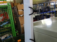 2 latten met 8 kapstokhaken - afbeelding 2 van  2