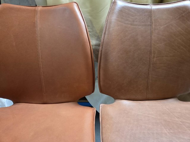 2 lederen eetkamerstoelen bali - afbeelding 6 van  7