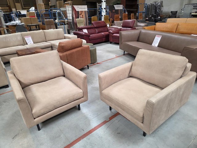 2 lederen fauteuilles alzano - afbeelding 1 van  8