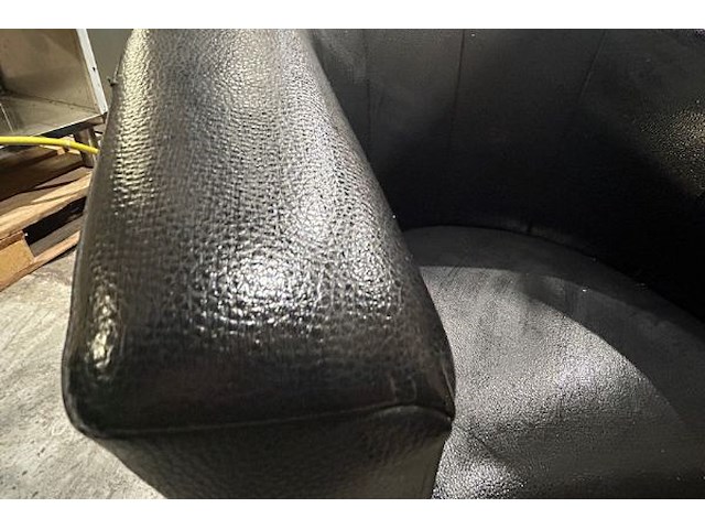 2 lederen stoelen - afbeelding 3 van  4