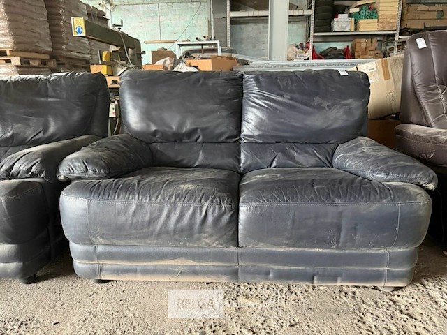 2 lederen zetels - afbeelding 1 van  3