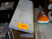 2 ledverlichtingen philips 20 x 60 cm - afbeelding 2 van  2