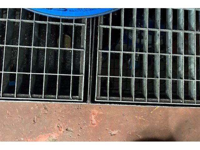 2 lekbakken elf - afbeelding 3 van  3