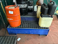 2 lekbakken - afbeelding 1 van  3