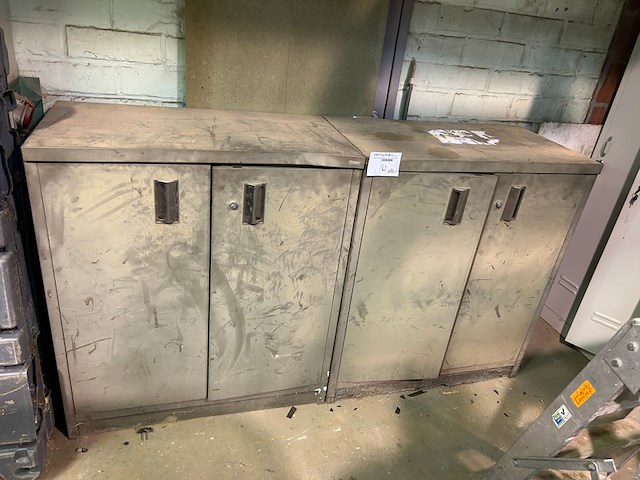 2 lockers, 2 kasten - afbeelding 1 van  6