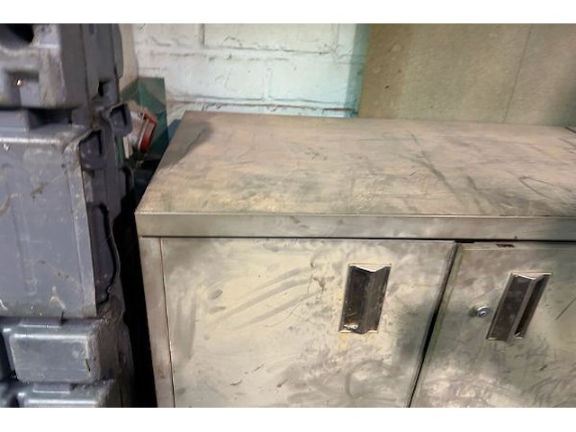 2 lockers, 2 kasten - afbeelding 2 van  6