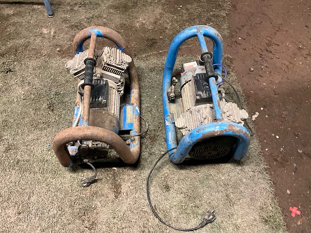 2 luchtcompressor - afbeelding 1 van  4