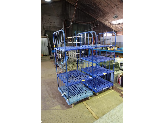 2 magazijnkarren - afbeelding 2 van  2