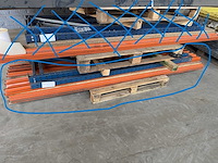 2 magazijnplanken (perceel 5 en 6) wandplanken - afbeelding 1 van  3