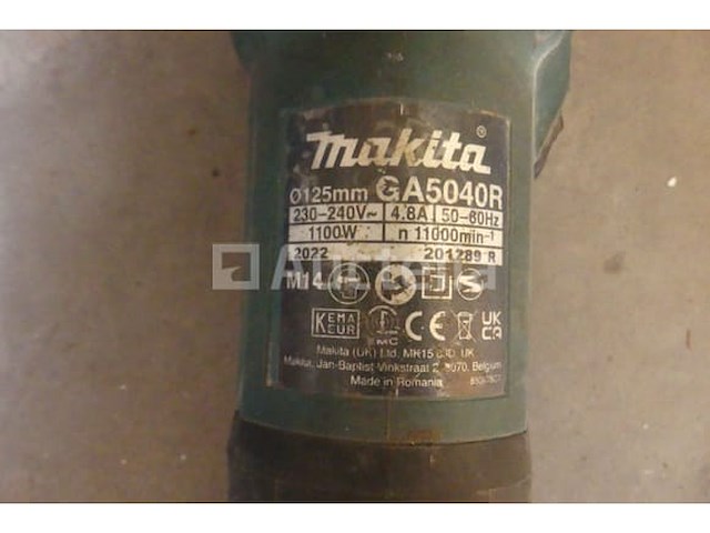 2 makita elektrogereedschappen - afbeelding 9 van  9