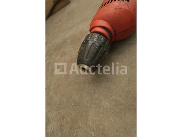 2 maktec elektrisch gereedschap - afbeelding 1 van  8
