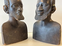 2 massieve beeldjes mannen - afbeelding 3 van  4