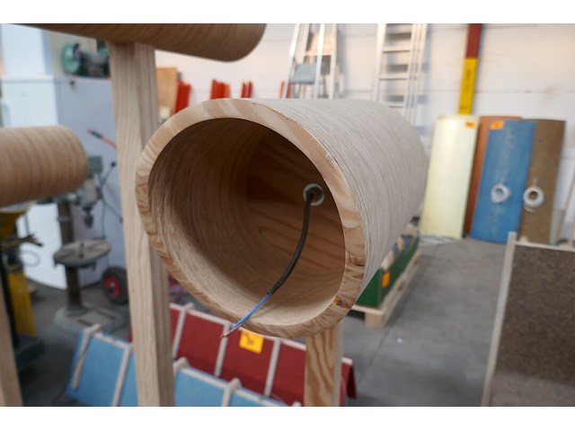 2 meanwhile staande lampen - afbeelding 4 van  5