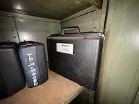 2 metalen archiefkasten met inhoud - afbeelding 4 van  12