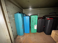 2 metalen archiefkasten met inhoud - afbeelding 8 van  12