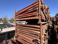 2 metalen bokken inh stelschoren - afbeelding 2 van  2