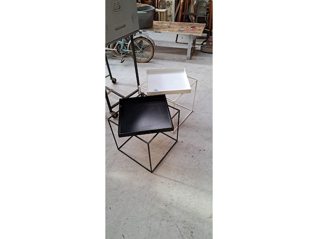 2 metalen designtafeltjes - afbeelding 2 van  2