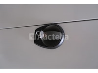 2 metalen kasten 2 deuren - afbeelding 2 van  7