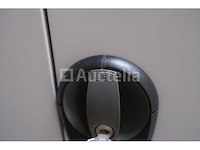 2 metalen kasten 2 deuren - afbeelding 6 van  7