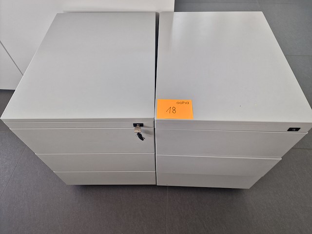2 metalen ladenblokken - afbeelding 1 van  4