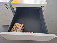 2 metalen ladenblokken - afbeelding 3 van  4
