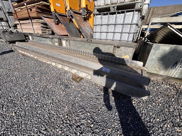 2 metalen oprijplaten - afbeelding 1 van  2