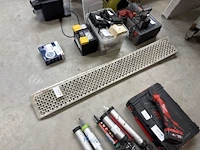 2 metalen rijplaten