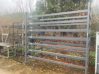 2 metalen stellingen - afbeelding 3 van  3