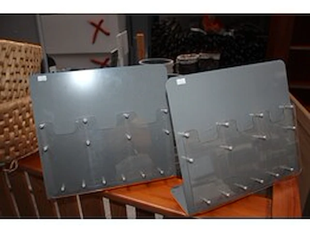 2 metalen/plexi folderhouders toonbankdisplay - afbeelding 1 van  2