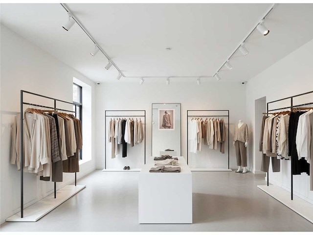 2 meter railsysteem met 6 st railspot gu10 fitting met ring (2x) - afbeelding 1 van  10