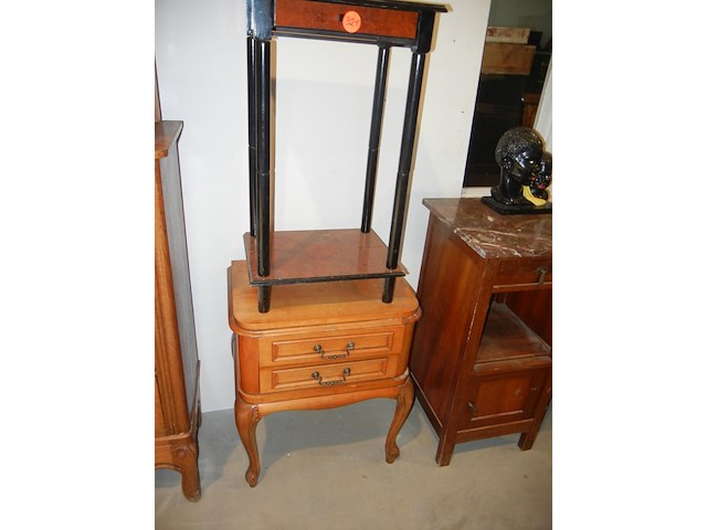 2 meubels - afbeelding 2 van  2