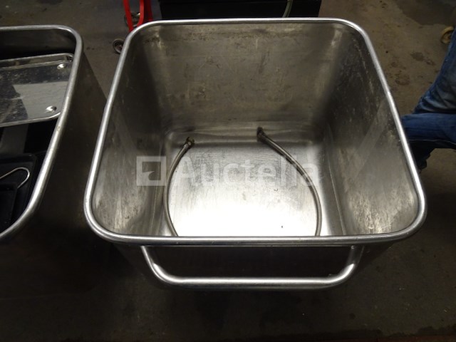 2 mobiele bakken - afbeelding 1 van  4