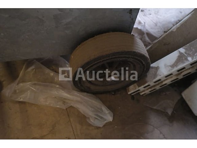 2 mobiele verkeerslichten - afbeelding 1 van  6