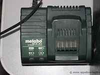 2 moerenaanzetters metabo vv oplader, zonder batterij, werking niet gekend - afbeelding 3 van  3