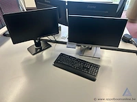 2 monitoren (dell, hp) en 1 toetsenbord (logitech). werking niet gekend