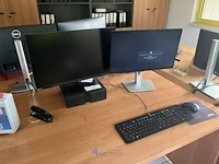 2 monitors samsung / dell met toetsenbord