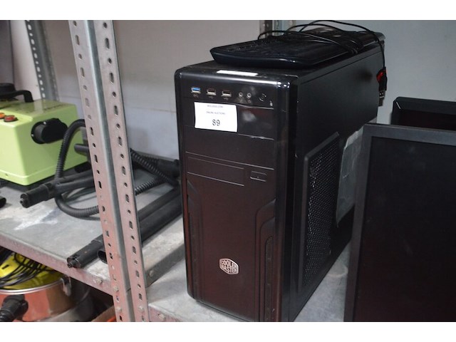 2 monitors samsung s24e650, centrale eenheid cool master, toetsenbord - afbeelding 4 van  8