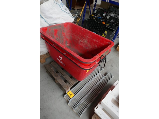 2 mortelcontainers + lijngoten - afbeelding 1 van  4